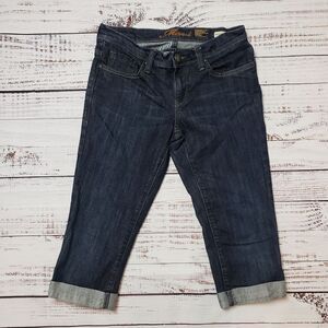 Mavi mid rise cuffed  Molly capri size 27 Dark Wash.